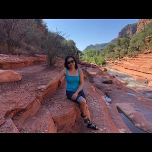 Meet your Posher, Van